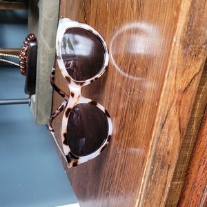 NWOT Loft tortoise sunglasses